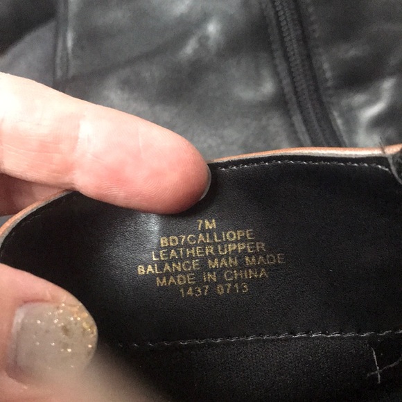 Two tone boots - Picture 3 of 3